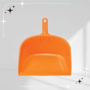 Clean Sweep Dust Pan 02